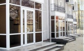 Входные двери и группы