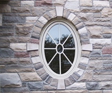 Нестандартные пластиковые окна овальной формы